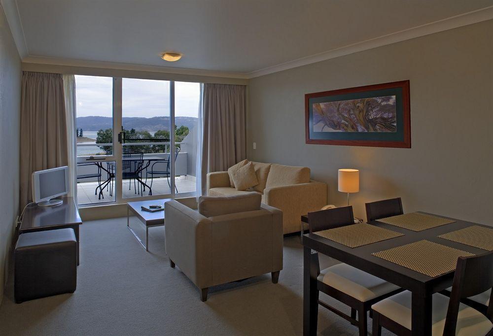 Horizons Lake Jindabyne Camera foto